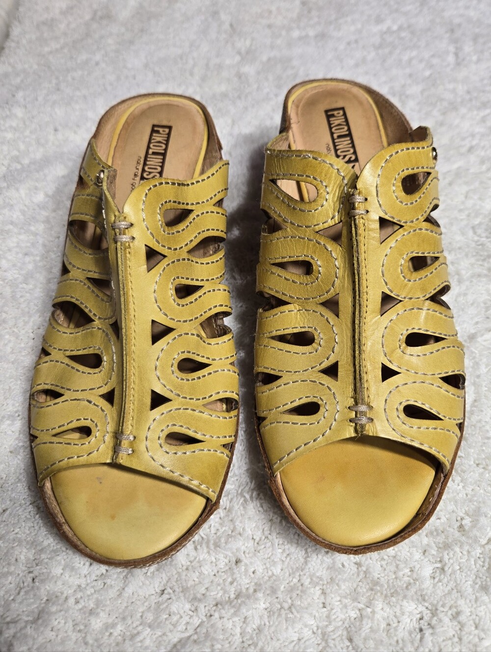 PIKOLINOS Mustard Yellow Leather Cutout Mule Sandals Sz 39